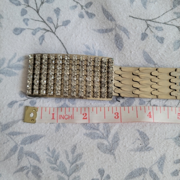 Vintage Glitter Belt That Sparkles - Picture 8 of 16